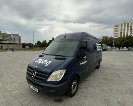 Синий Мерседес Sprinter, объемом двигателя 2.2 л и пробегом 607 тыс. км за 10400 $, фото 6 на Automoto.ua