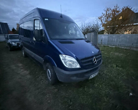 Синій Мерседес Sprinter, об'ємом двигуна 2.99 л та пробігом 450 тис. км за 12700 $, фото 3 на Automoto.ua