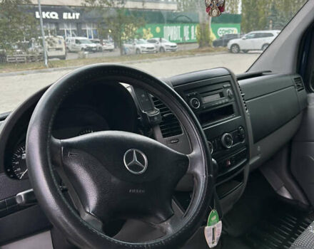 Синий Мерседес Sprinter, объемом двигателя 2.2 л и пробегом 607 тыс. км за 10400 $, фото 13 на Automoto.ua