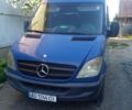 Синий Мерседес Sprinter, объемом двигателя 2.2 л и пробегом 490 тыс. км за 8200 $, фото 1 на Automoto.ua