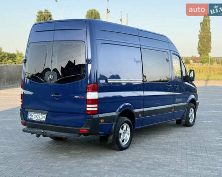 Синий Мерседес Sprinter, объемом двигателя 2.99 л и пробегом 315 тыс. км за 14500 $, фото 5 на Automoto.ua