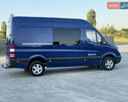 Синий Мерседес Sprinter, объемом двигателя 2.99 л и пробегом 315 тыс. км за 14500 $, фото 3 на Automoto.ua