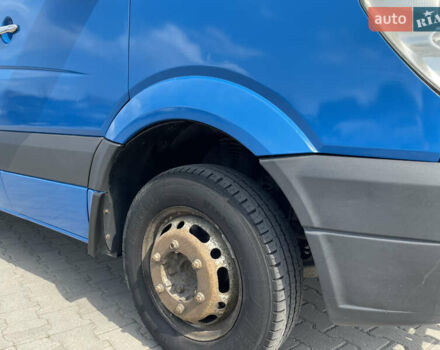 Синий Мерседес Sprinter, объемом двигателя 2.15 л и пробегом 444 тыс. км за 9999 $, фото 36 на Automoto.ua