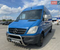 Синий Мерседес Sprinter, объемом двигателя 2.15 л и пробегом 444 тыс. км за 9999 $, фото 1 на Automoto.ua