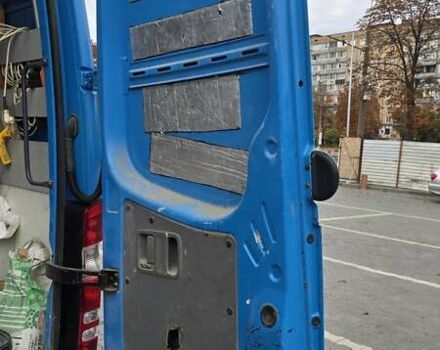 Синий Мерседес Sprinter, объемом двигателя 2.15 л и пробегом 290 тыс. км за 11850 $, фото 16 на Automoto.ua