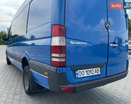Синий Мерседес Sprinter, объемом двигателя 2.15 л и пробегом 444 тыс. км за 9999 $, фото 11 на Automoto.ua