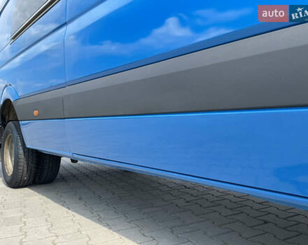 Синий Мерседес Sprinter, объемом двигателя 2.15 л и пробегом 444 тыс. км за 9999 $, фото 40 на Automoto.ua