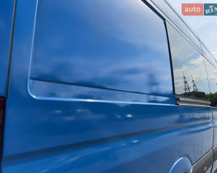 Синий Мерседес Sprinter, объемом двигателя 2.15 л и пробегом 444 тыс. км за 9999 $, фото 44 на Automoto.ua