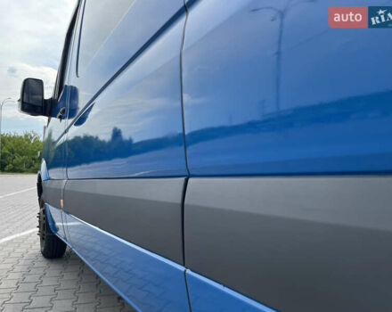 Синий Мерседес Sprinter, объемом двигателя 2.15 л и пробегом 444 тыс. км за 9999 $, фото 22 на Automoto.ua