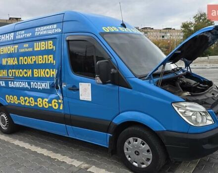 Синий Мерседес Sprinter, объемом двигателя 2.15 л и пробегом 290 тыс. км за 11850 $, фото 5 на Automoto.ua