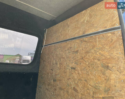 Синий Мерседес Sprinter, объемом двигателя 2.15 л и пробегом 444 тыс. км за 9999 $, фото 51 на Automoto.ua