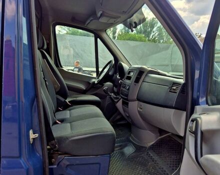 Синій Мерседес Sprinter, об'ємом двигуна 2.1 л та пробігом 165 тис. км за 10000 $, фото 3 на Automoto.ua