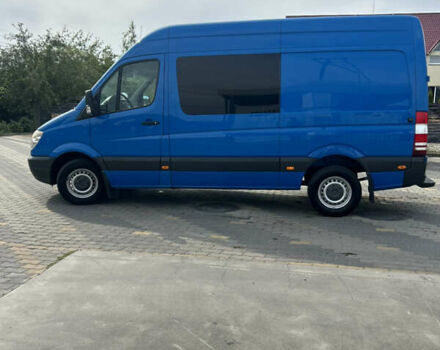 Синий Мерседес Sprinter, объемом двигателя 3 л и пробегом 280 тыс. км за 15000 $, фото 3 на Automoto.ua