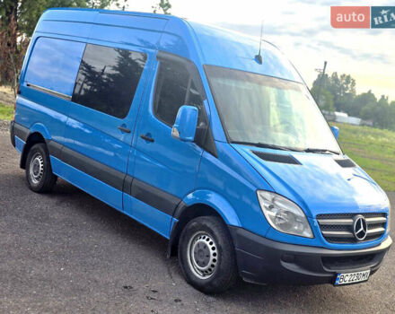 Синій Мерседес Sprinter, об'ємом двигуна 2.14 л та пробігом 510 тис. км за 12800 $, фото 9 на Automoto.ua