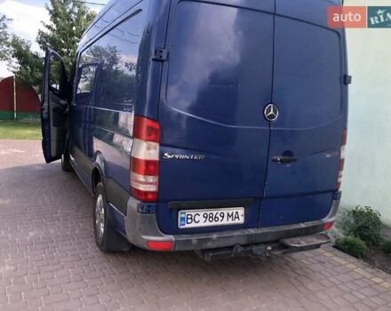 Синій Мерседес Sprinter, об'ємом двигуна 2.14 л та пробігом 300 тис. км за 13500 $, фото 7 на Automoto.ua
