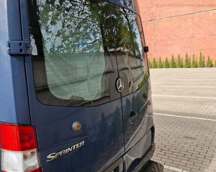 Синій Мерседес Sprinter, об'ємом двигуна 2.15 л та пробігом 265 тис. км за 15000 $, фото 5 на Automoto.ua