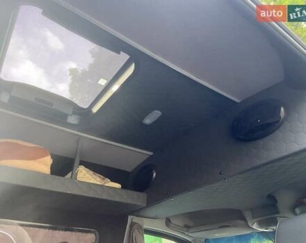 Синий Мерседес Sprinter, объемом двигателя 3 л и пробегом 213 тыс. км за 29000 $, фото 14 на Automoto.ua