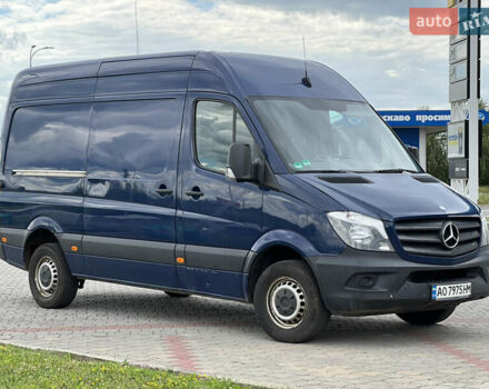 Синий Мерседес Sprinter, объемом двигателя 2.2 л и пробегом 540 тыс. км за 13500 $, фото 4 на Automoto.ua