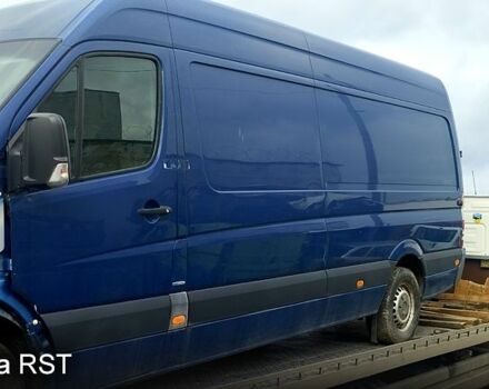 Синий Мерседес Sprinter, объемом двигателя 2.1 л и пробегом 410 тыс. км за 10000 $, фото 2 на Automoto.ua
