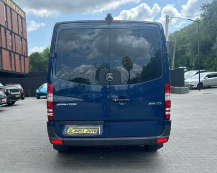 Синий Мерседес Sprinter, объемом двигателя 2.2 л и пробегом 172 тыс. км за 26500 $, фото 3 на Automoto.ua