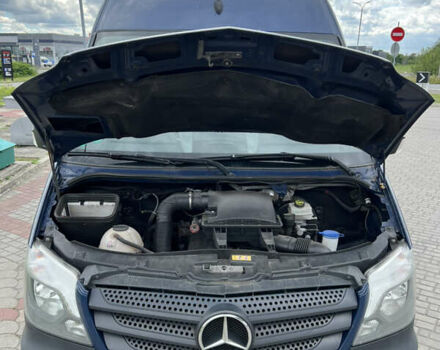 Синий Мерседес Sprinter, объемом двигателя 2.2 л и пробегом 540 тыс. км за 13500 $, фото 18 на Automoto.ua
