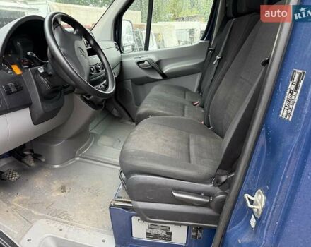 Синій Мерседес Sprinter, об'ємом двигуна 2.2 л та пробігом 264 тис. км за 15900 $, фото 8 на Automoto.ua