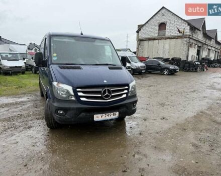 Синий Мерседес Sprinter, объемом двигателя 2.2 л и пробегом 290 тыс. км за 17990 $, фото 11 на Automoto.ua