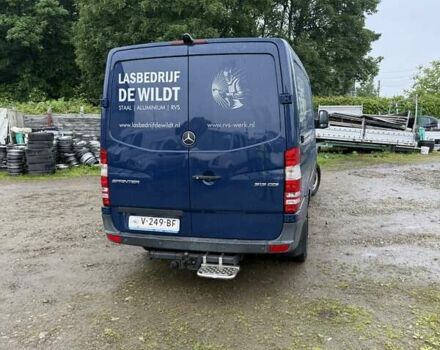 Синий Мерседес Sprinter, объемом двигателя 2.2 л и пробегом 290 тыс. км за 17990 $, фото 14 на Automoto.ua