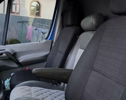 Синій Мерседес Sprinter, об'ємом двигуна 2.2 л та пробігом 280 тис. км за 18799 $, фото 33 на Automoto.ua