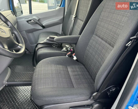 Синий Мерседес Sprinter, объемом двигателя 3 л и пробегом 267 тыс. км за 34300 $, фото 47 на Automoto.ua