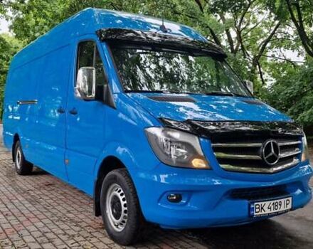 Синий Мерседес Sprinter, объемом двигателя 3 л и пробегом 281 тыс. км за 31800 $, фото 2 на Automoto.ua