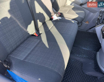 Синий Мерседес Sprinter, объемом двигателя 3 л и пробегом 267 тыс. км за 34300 $, фото 7 на Automoto.ua