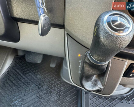 Синий Мерседес Sprinter, объемом двигателя 3 л и пробегом 267 тыс. км за 35341 $, фото 26 на Automoto.ua