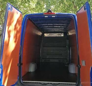 Синий Мерседес Sprinter, объемом двигателя 3 л и пробегом 293 тыс. км за 31800 $, фото 25 на Automoto.ua