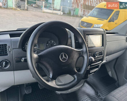 Синий Мерседес Sprinter, объемом двигателя 2.2 л и пробегом 297 тыс. км за 21900 $, фото 16 на Automoto.ua