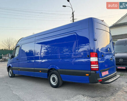 Синий Мерседес Sprinter, объемом двигателя 2.2 л и пробегом 297 тыс. км за 21900 $, фото 9 на Automoto.ua