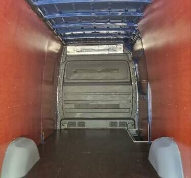 Синий Мерседес Sprinter, объемом двигателя 3 л и пробегом 293 тыс. км за 31800 $, фото 28 на Automoto.ua