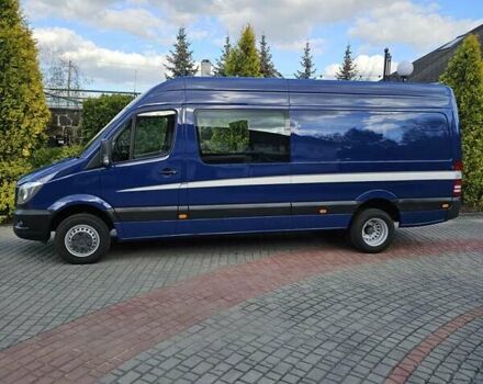 Синий Мерседес Sprinter, объемом двигателя 0 л и пробегом 263 тыс. км за 29900 $, фото 1 на Automoto.ua