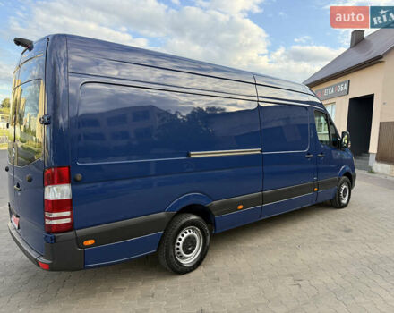 Синий Мерседес Sprinter, объемом двигателя 0 л и пробегом 339 тыс. км за 18900 $, фото 3 на Automoto.ua