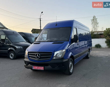 Синий Мерседес Sprinter, объемом двигателя 2.2 л и пробегом 297 тыс. км за 21900 $, фото 3 на Automoto.ua