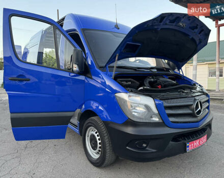 Синий Мерседес Sprinter, объемом двигателя 2.2 л и пробегом 297 тыс. км за 21900 $, фото 35 на Automoto.ua