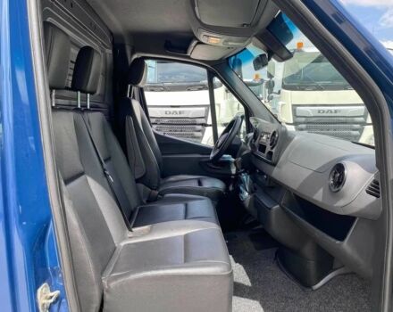 Синий Мерседес Sprinter, объемом двигателя 2.2 л и пробегом 40 тыс. км за 21900 $, фото 9 на Automoto.ua