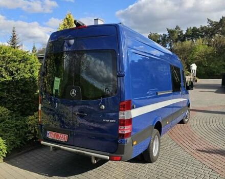 Синий Мерседес Sprinter, объемом двигателя 0 л и пробегом 263 тыс. км за 29900 $, фото 19 на Automoto.ua