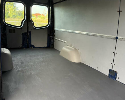 Синий Мерседес Sprinter, объемом двигателя 0 л и пробегом 339 тыс. км за 18900 $, фото 18 на Automoto.ua