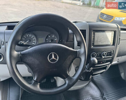 Синий Мерседес Sprinter, объемом двигателя 2.2 л и пробегом 297 тыс. км за 21900 $, фото 17 на Automoto.ua