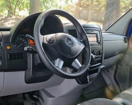 Синий Мерседес Sprinter, объемом двигателя 3 л и пробегом 293 тыс. км за 31800 $, фото 30 на Automoto.ua