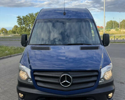 Синий Мерседес Sprinter, объемом двигателя 0 л и пробегом 339 тыс. км за 18900 $, фото 1 на Automoto.ua