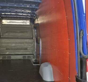 Синий Мерседес Sprinter, объемом двигателя 3 л и пробегом 293 тыс. км за 31800 $, фото 34 на Automoto.ua