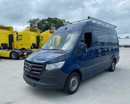 Синий Мерседес Sprinter, объемом двигателя 2.2 л и пробегом 40 тыс. км за 21900 $, фото 2 на Automoto.ua