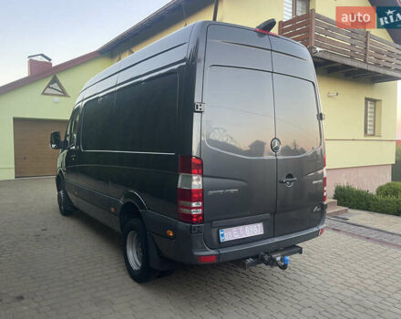 Синий Мерседес Sprinter, объемом двигателя 3 л и пробегом 411 тыс. км за 28000 $, фото 3 на Automoto.ua